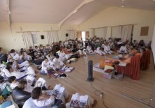 La Escuela Phi de Yoga Vedanta y Meditación en Valencia
