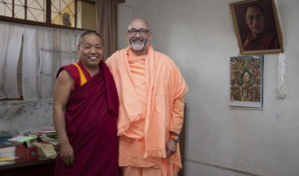 College For The Higher Tibetan Studies (CHTS) - El Rector, Venerable Geshe Jampel Dakpa