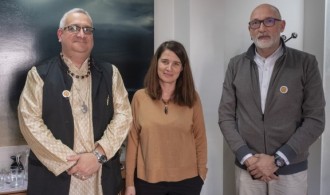 Ramchandani, Ines Mazarraza y Swami Rameshwarananda Giri